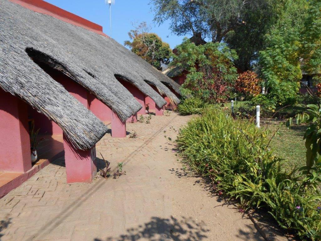 Cape Mac Lodge Cape Maclear Luaran gambar